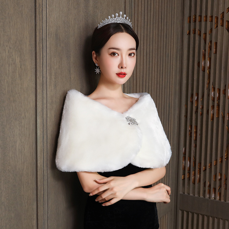 여성 신부 목도리 웨딩 케이프 가짜 모피 겨울 따뜻한  - Women'S Fashion Essentials 리뷰 및 가격